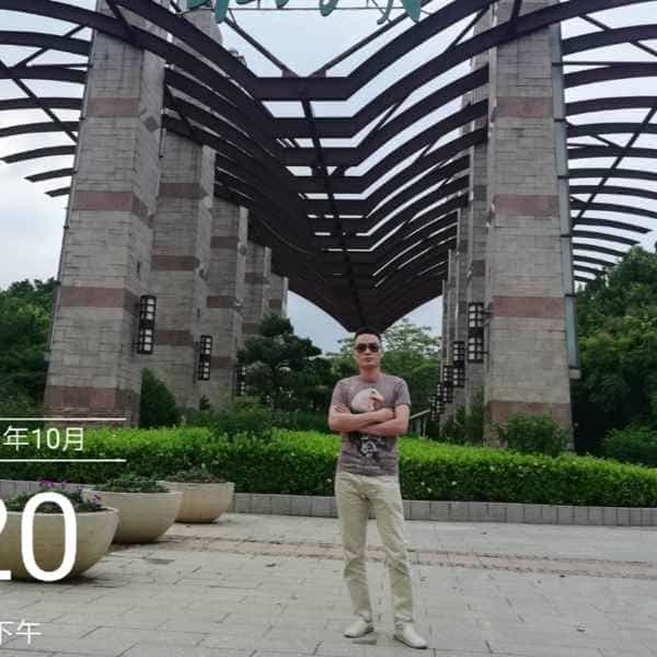 40岁岁四川单身帅哥 - 太原吉缘网