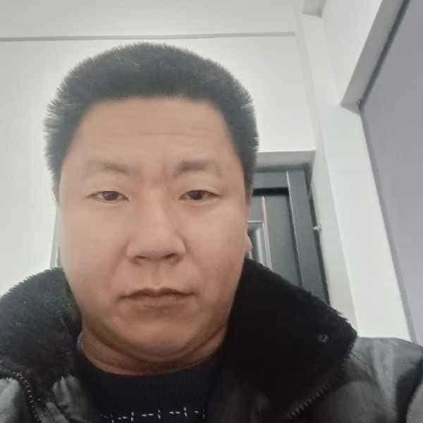 35岁岁四川单身帅哥 - 太原吉缘网