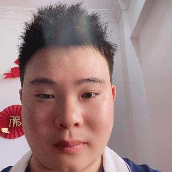 31岁岁广东单身帅哥 - 太原吉缘网