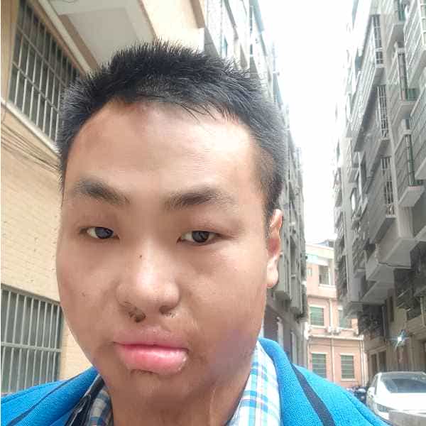 33岁岁湖北单身帅哥 - 太原吉缘网