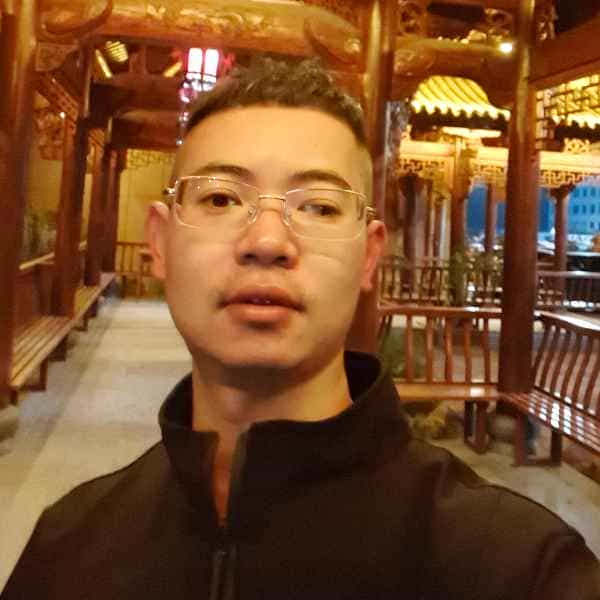38岁岁浙江单身帅哥 - 太原吉缘网