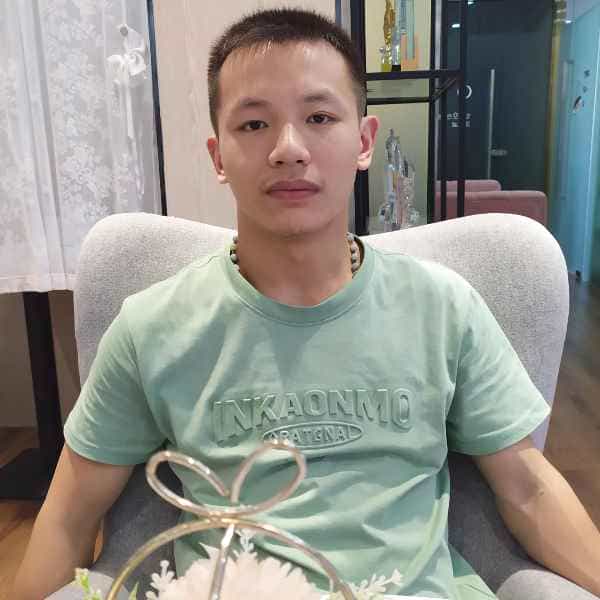 28岁岁江西单身帅哥 - 太原吉缘网