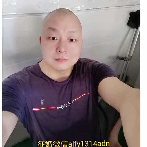 45岁岁湖南单身帅哥 - 太原吉缘网