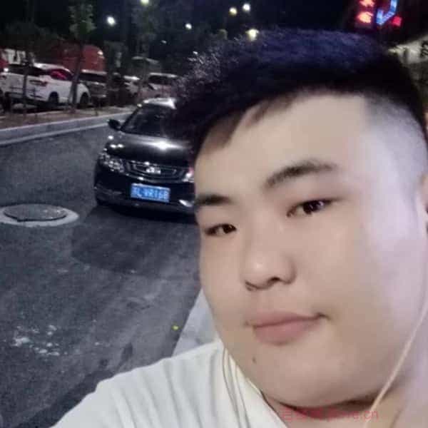 28岁岁江西单身帅哥 - 太原吉缘网