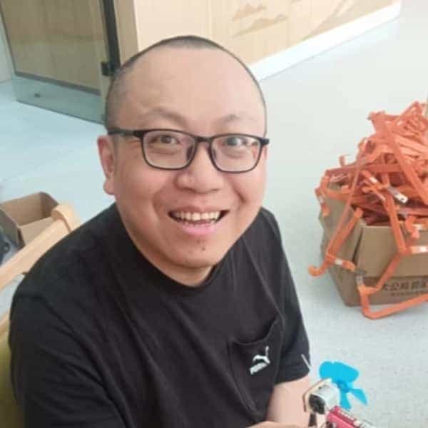 43岁岁江苏单身帅哥 - 太原吉缘网