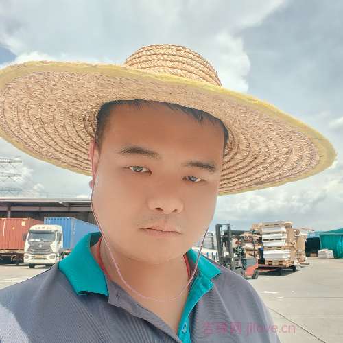 33岁岁湖南单身帅哥 - 太原吉缘网